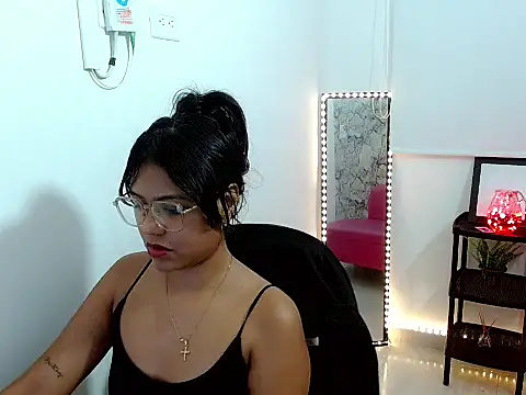 Shawnycarson's cam snapshot