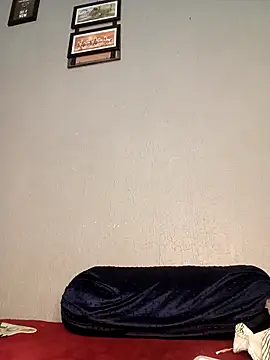 Spicynitya_ncr's cam snapshot