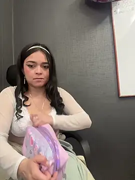 Emily_Rivers_'s cam snapshot