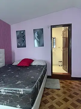 DollCamila live sex cam