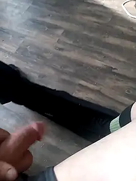 Bigloggz's cam snapshot