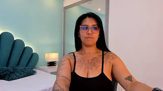 sharlott18's cam snapshot