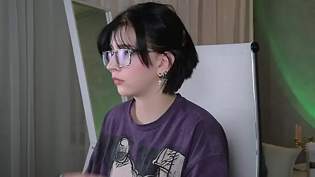 ElenaSomerhalder live sex cam