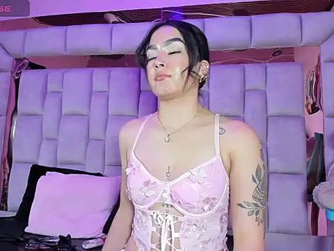 Gisell_Squirt_'s cam snapshot