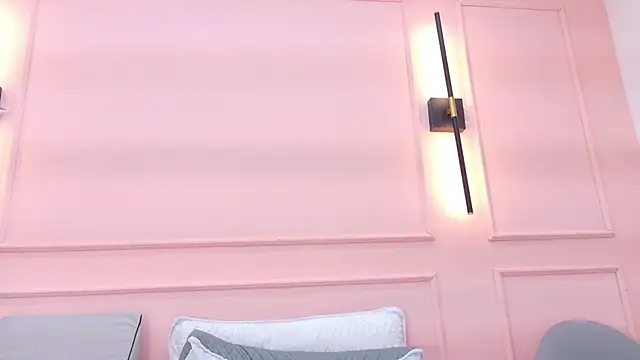 MaddieTease's cam snapshot