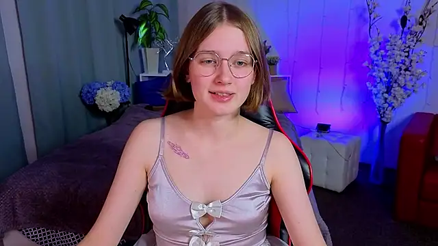 Mia_Mooore live sex cam