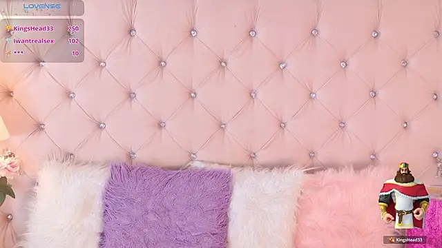 CaterinaRomano's cam snapshot