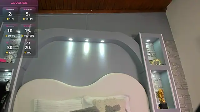 Valentino_moretti live sex cam