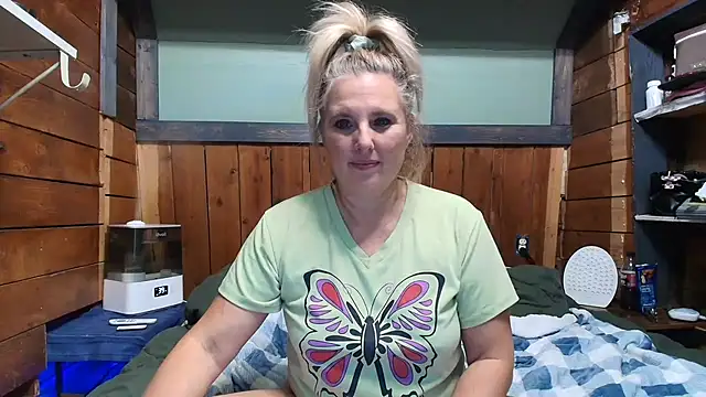 lisaxlovexxx's cam snapshot