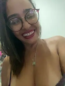 AMYBRASIL's cam snapshot