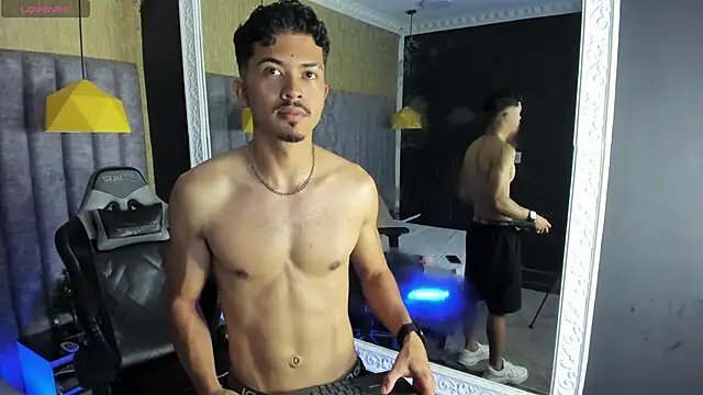 NicolaiKarav's cam snapshot