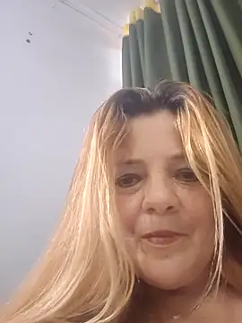 karlaanqui1's cam snapshot