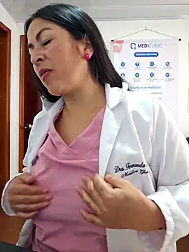 JustSamantha_'s cam snapshot