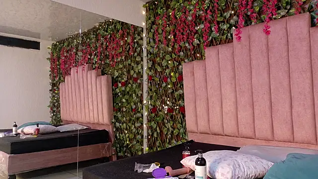 MiaJanss's cam snapshot