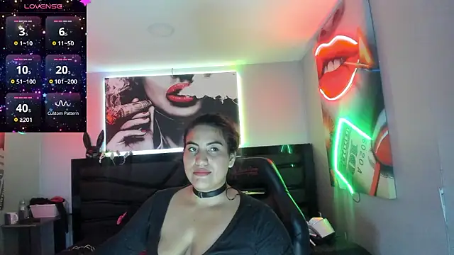 Sara_Bdsm_'s cam snapshot