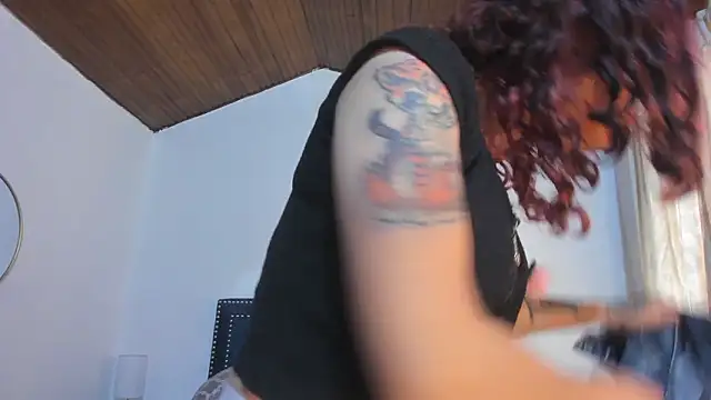 ZulyMichels's cam snapshot