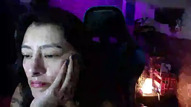 AngelaQueen_'s cam snapshot