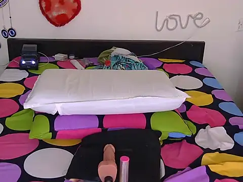 Winter_Couple live sex cam