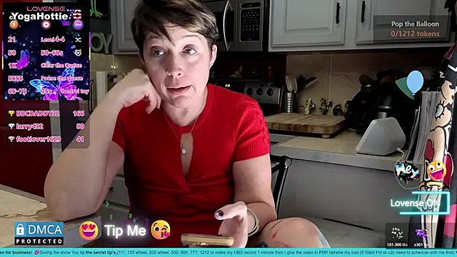 YogaHottie76's cam snapshot