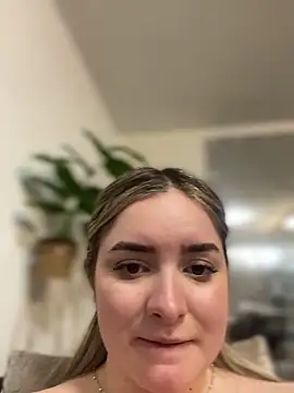 imlindapink live sex cam