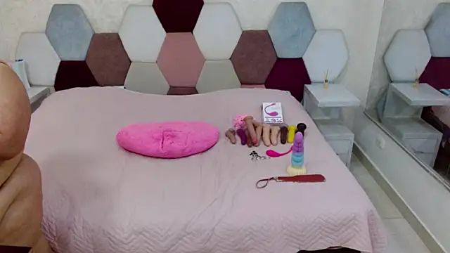 angel_blue's cam snapshot