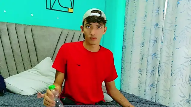 Maikol_Ortiz live sex cam