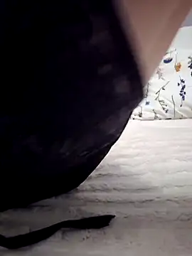 Butterfly_Lily's cam snapshot