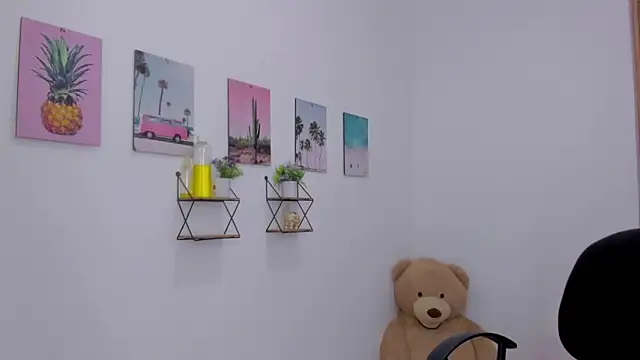 Emma_lean live sex cam