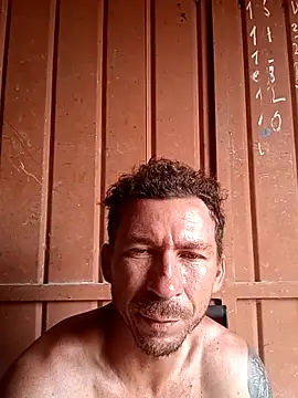 RobertoLuiz84 live sex cam