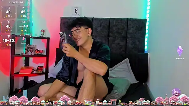 nolan_twink1 live sex cam