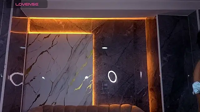 Violeth_b's cam snapshot