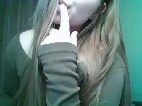 Evasapples's cam snapshot