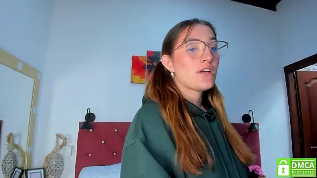 Ruth_harvey_'s cam snapshot