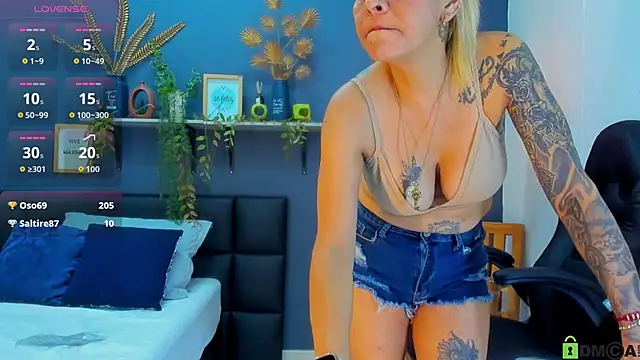 yessila_parker's cam snapshot