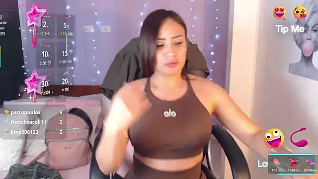 Paulina_627's cam snapshot