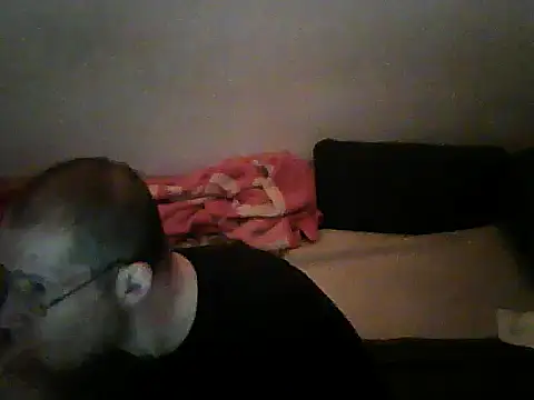 schmidtler35's cam snapshot