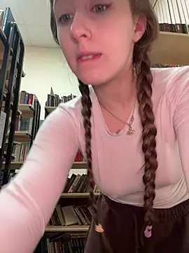 FroggyAnna live sex cam