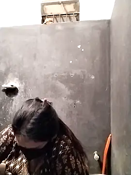 Tishani's cam snapshot