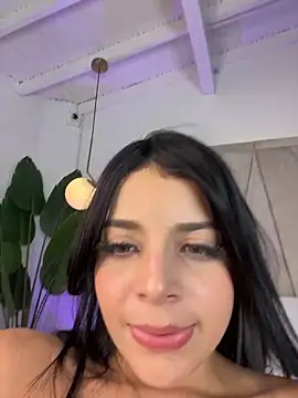 ArieliciousXXX's cam snapshot