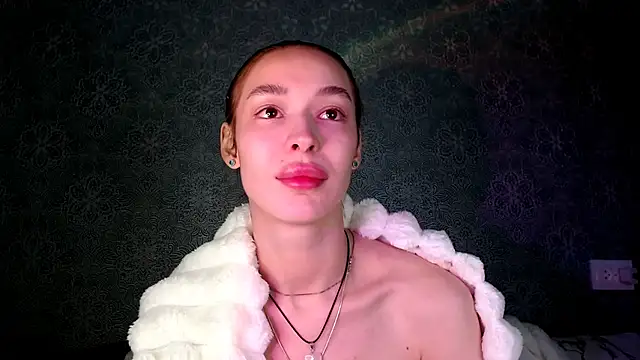 Daphne_Darkthorn's cam snapshot