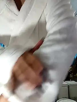 kelly_squirting's cam snapshot