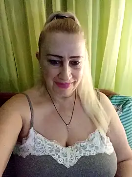 Esenia505's cam snapshot