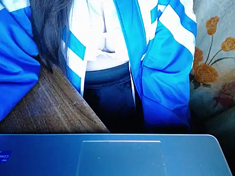 maian_love's cam snapshot