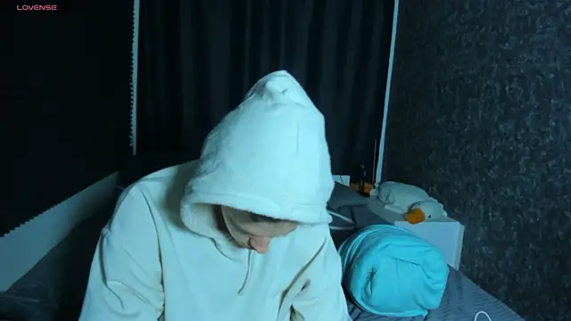 KIKI_Krash live sex cam