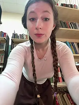 FroggyAnna's cam snapshot