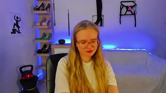 NancyHottie's cam snapshot