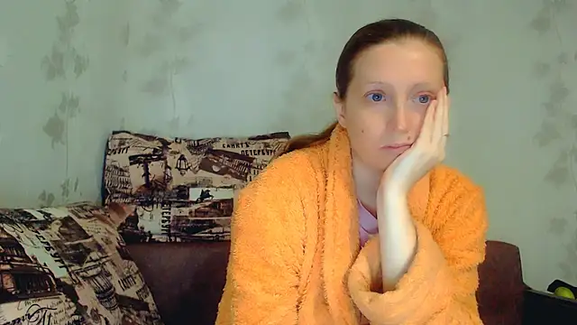 CrystallAngel's cam snapshot