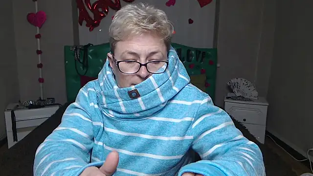 EmiliaGree's cam snapshot