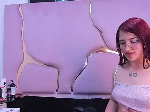 luisa_girlssex's cam snapshot