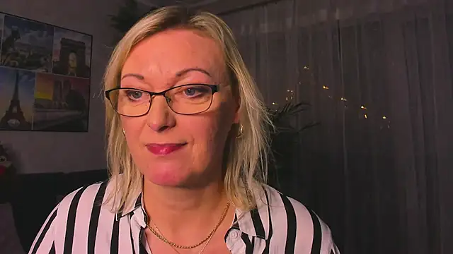 vanessa_chat's cam snapshot